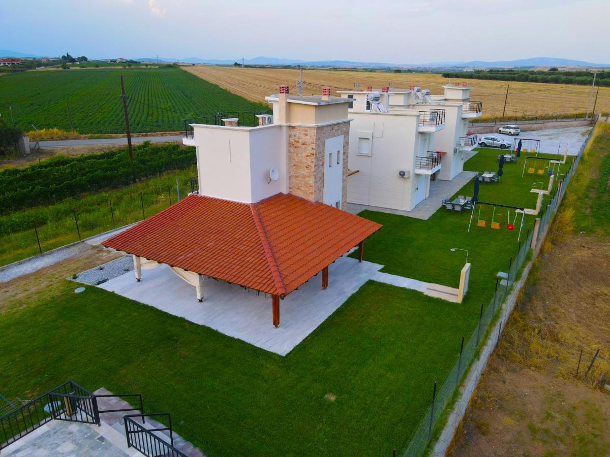 Mythic Villas Epanomi Exteriör bild
